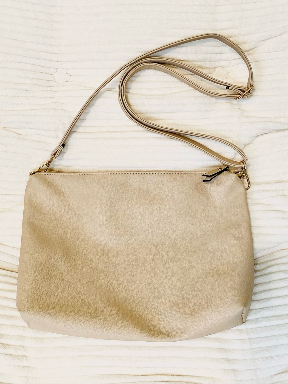 Kelly & Katie Gabby Crossbody